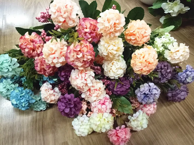 Factory direct sale small hydrangea mixed bubble grain flower bouquet artificial silk wedding flowers