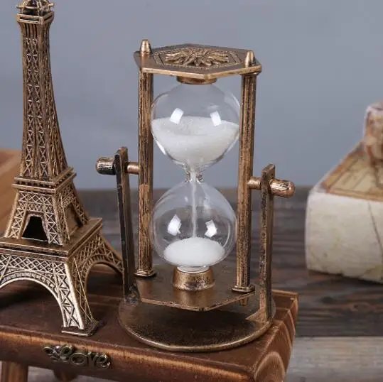 Creative Home Office Decoration Vintage Decoration Paris Tower Hourglass Resin Crafts