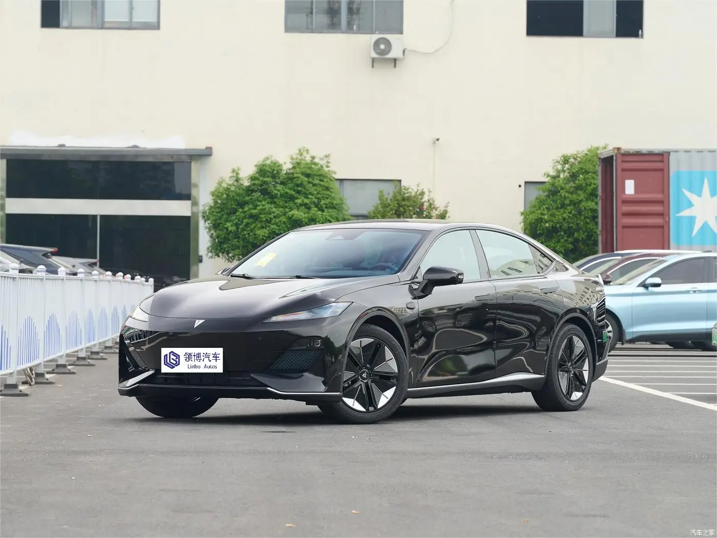 2022 model 705 pure electric version 5-door 5-seat hatchback car RWD Changan SL03 218 horsepower with electric tailgate