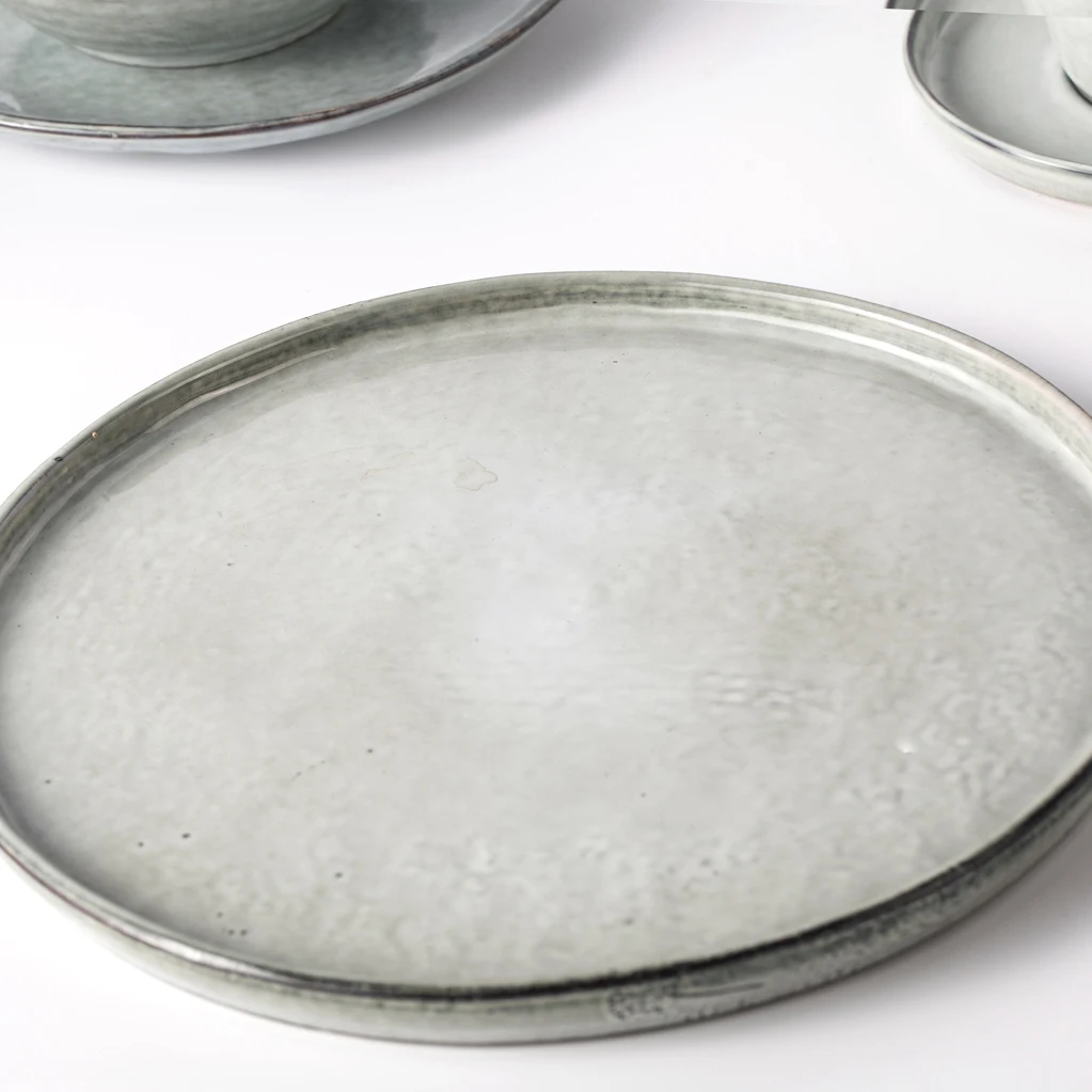 High Temperature Porcelain Round Plate Ceramic Dinnerware European Design Collection