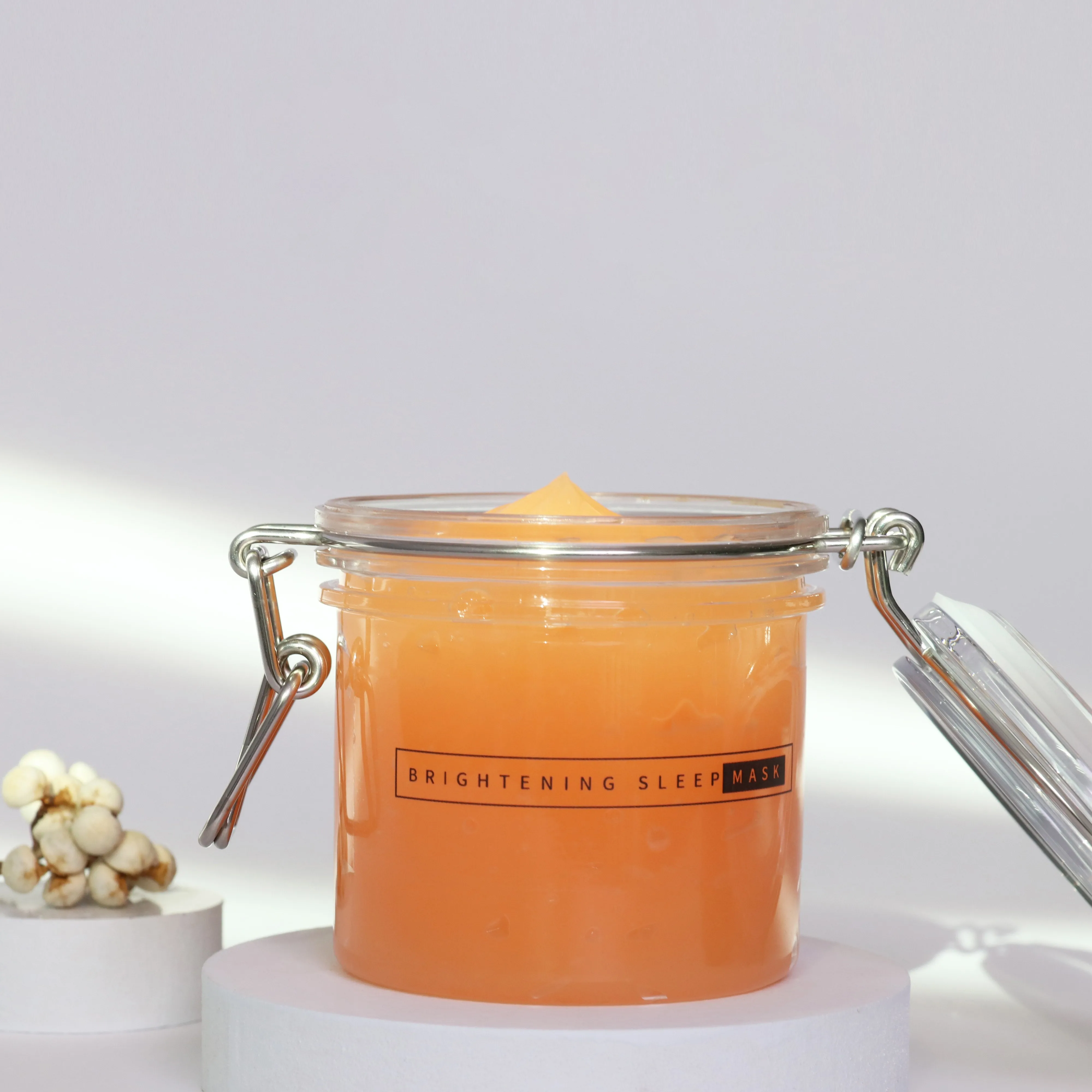 Whitening smear astaxanthin facial mask fades fine lines facial mask soft easy to clean OEM face mask