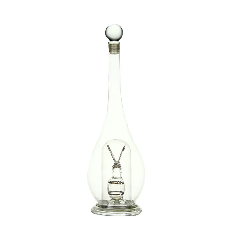 Wholesale Handmade whiskey eagle bottles customized glass whiskey bottles for the vodka whiskey bottle