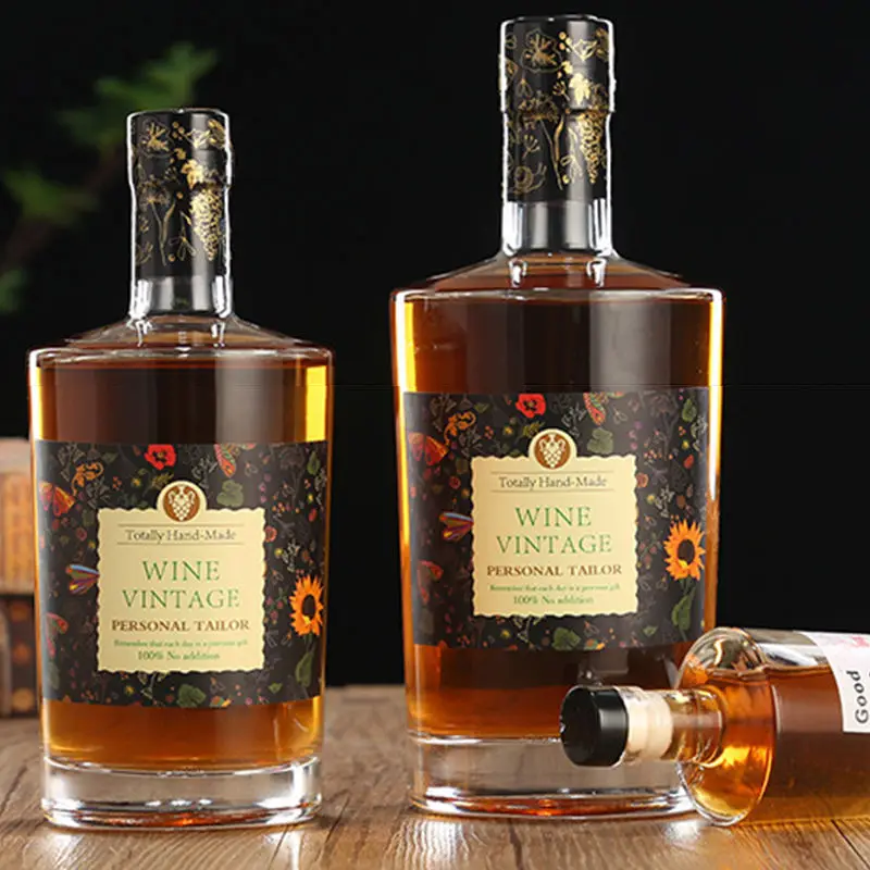 High Quality 100ml 500ml 750ml Clear White Spirit Bottle Whisky Brandy Vodka Glass Wine Bottle with Cork