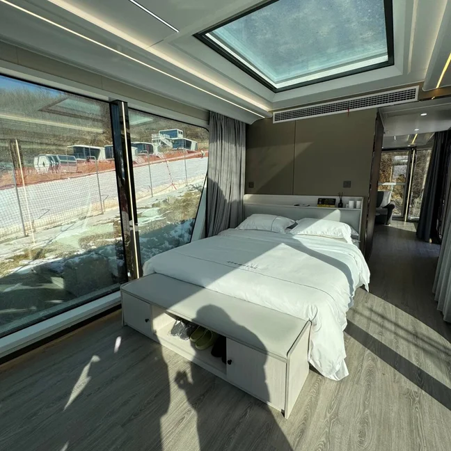 Luxury Modular Steel Housing Ready-Made Capsule House Various Warehouse Bathroom Exterior Living Room Office Building