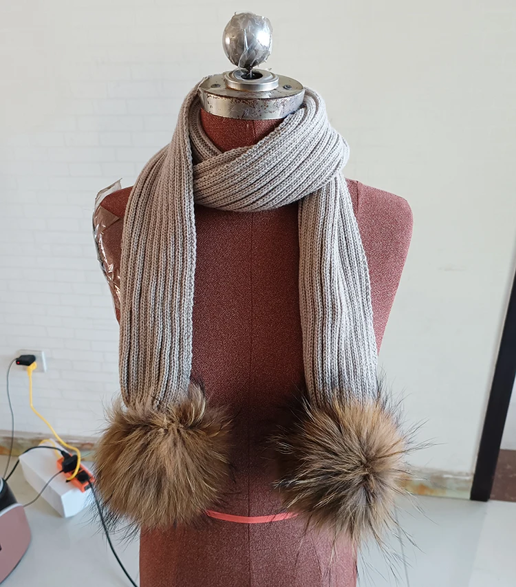 Autumn Winter Baby Scarf Solid Color Raccoon Fur Pompoms Ball Neck Warmers Kids Scarves Boys Girls Winter Knitted Scarf