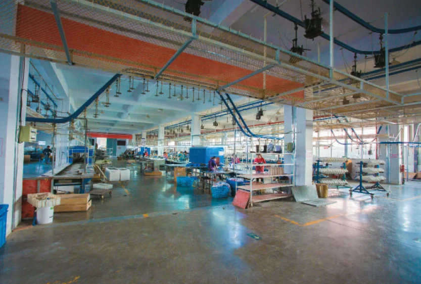 Rubber Camo Hunting Boots With Felt Socks