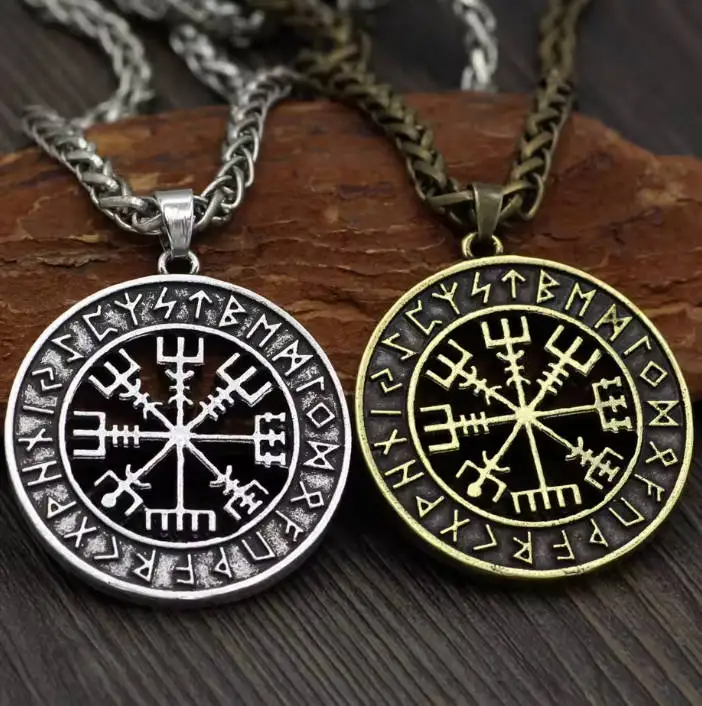 Newest Hot Sale Custom Norse Viking Necklace Rune Vegvisir Stainless Steel Mens Compass Pendant Necklace