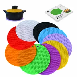 kitchen gadgets multi-purpose non-slip hot pad pot holder table  flexible honeycomb heat resistant silicone trivet mats set