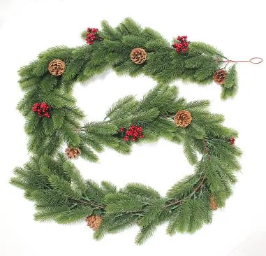 Wholesale Price Pointed PVC 9Ft 270cm Natural Green Garlands With Pine-cones And Berries