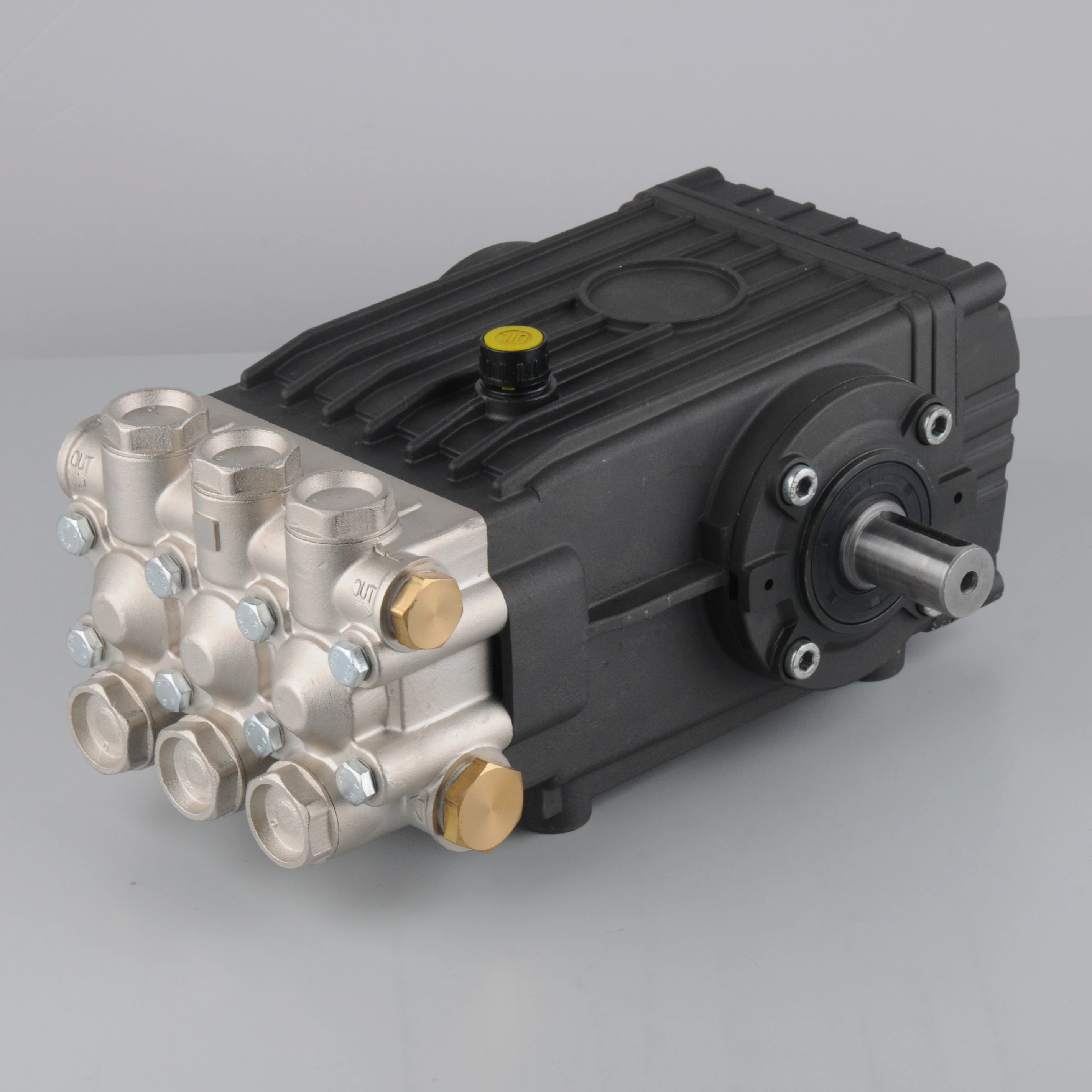 Italian 200 Bar High-Pressure Plunger Pump 15 L/min Electric Piston Pump for Water or Machining 5.5kw Power OEM Customizable