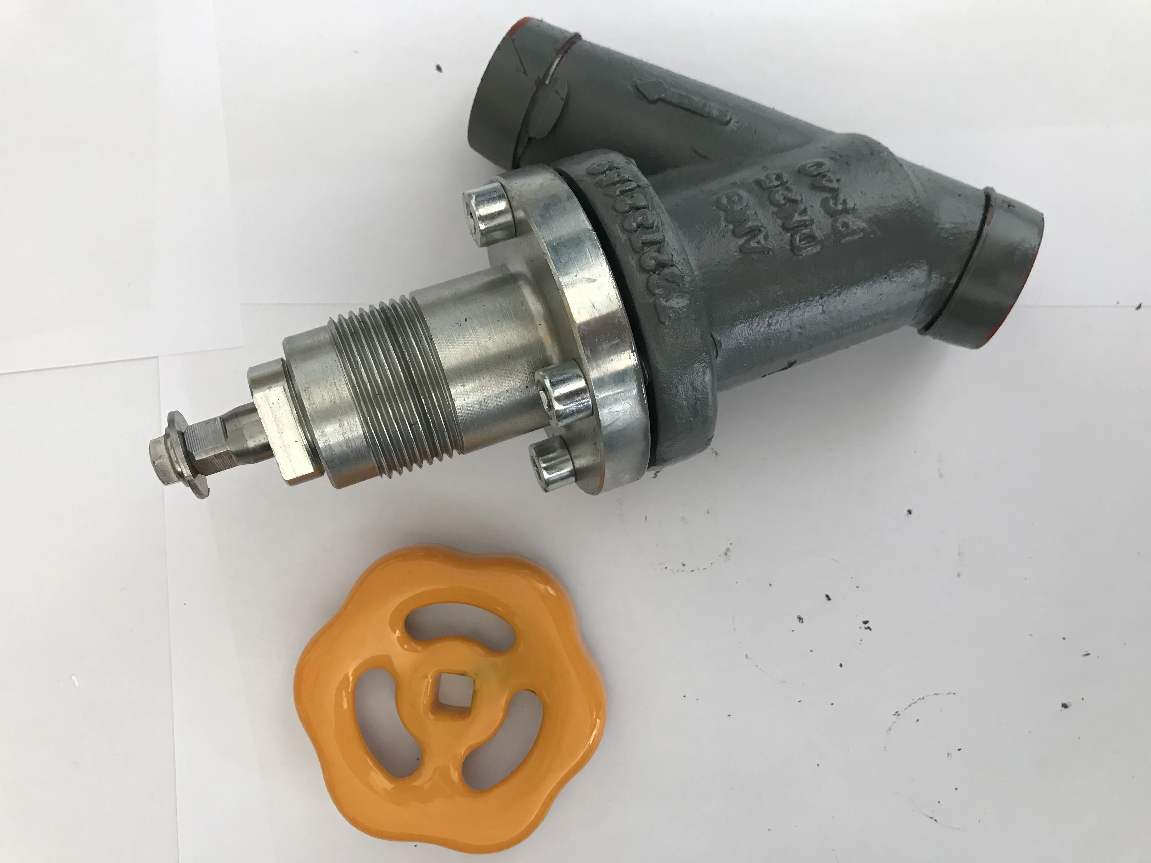 RRY65-Y Straight Stop and control Valve