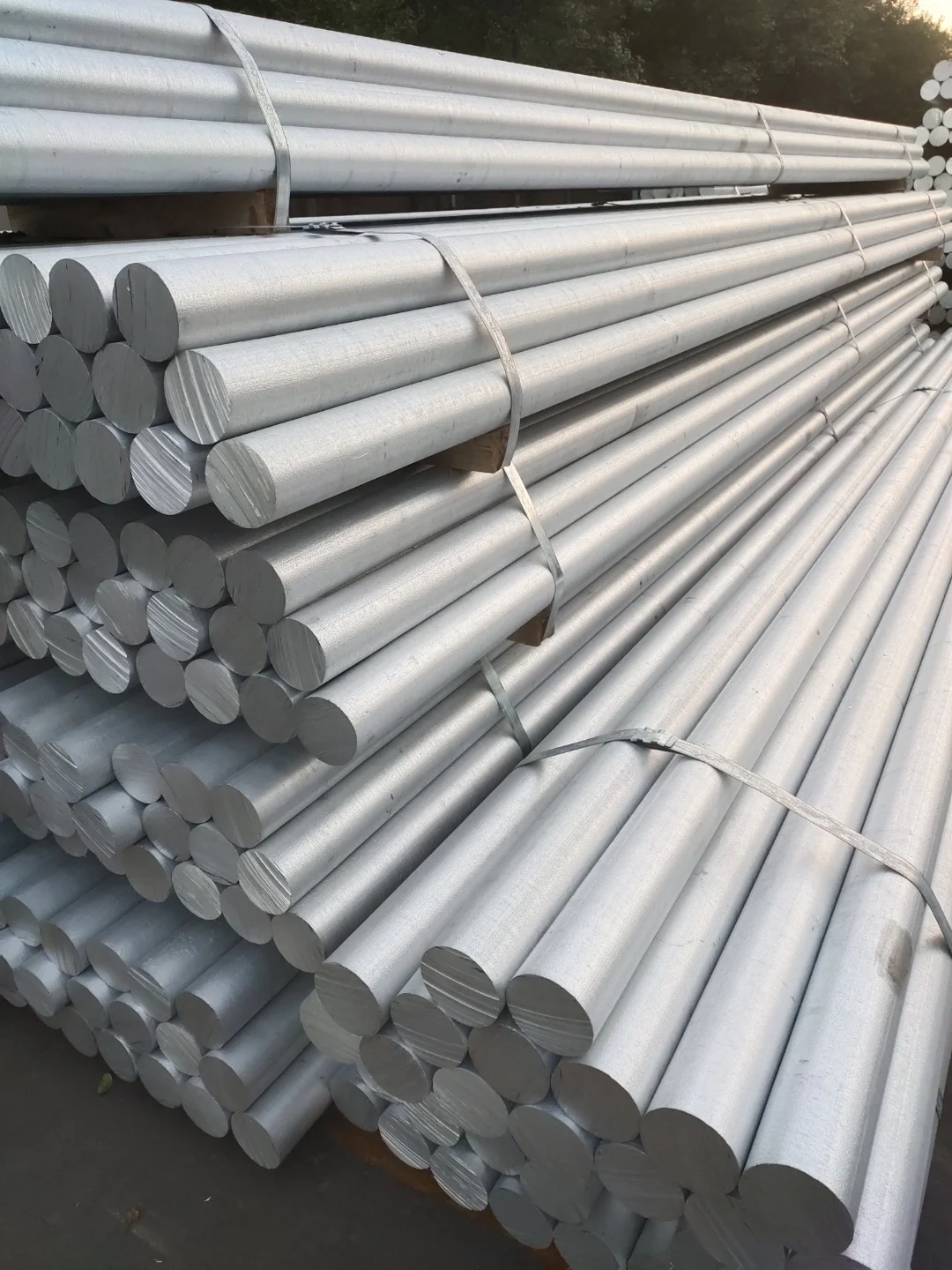 Aluminum bar China Aluminum Time Cemented bar rod Carbide Blank Round Bars Solid  Silver  White