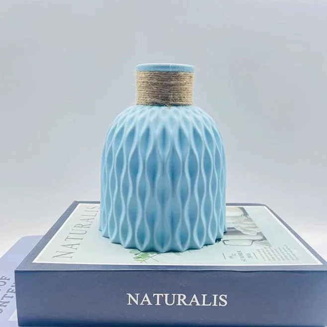 Home Table Flower Arrangement Resin Vase Plastic Vases for Elegant Display