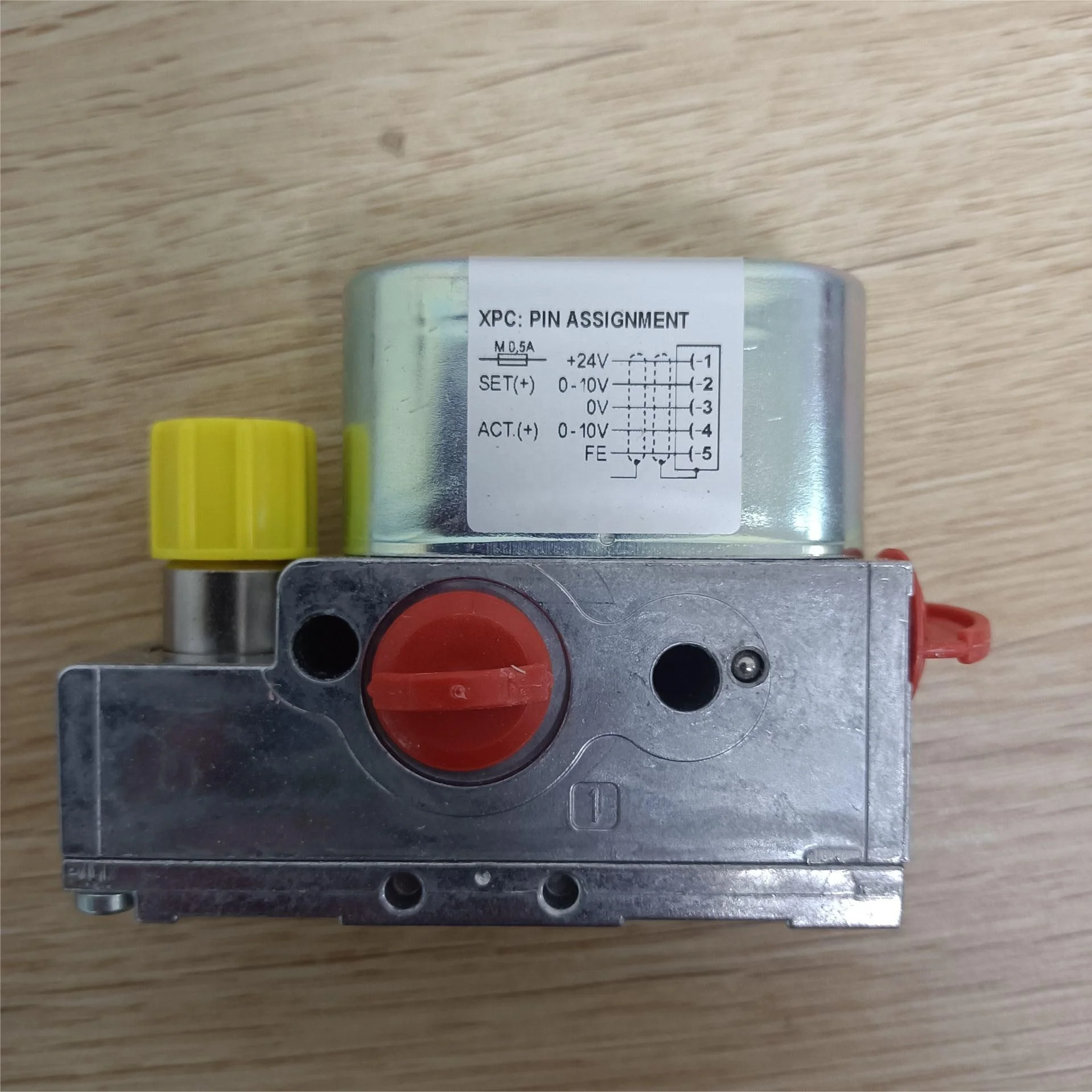 RVENTICS pressure regulating valve R414002413