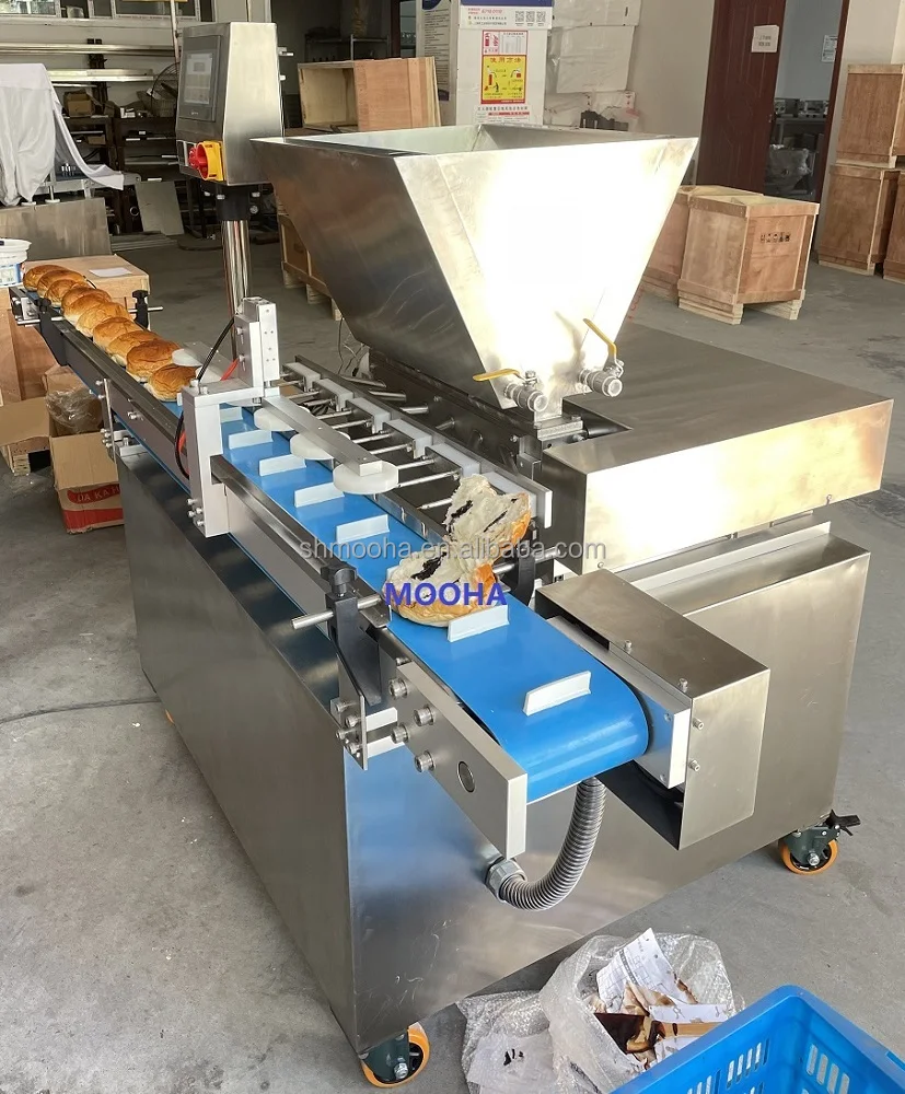 Automatic Cheese Stuffing Paste Bread Stick Making Machine Bakery Toast Milk Cream Bread Filling Machine Crossiant Sauce Filler