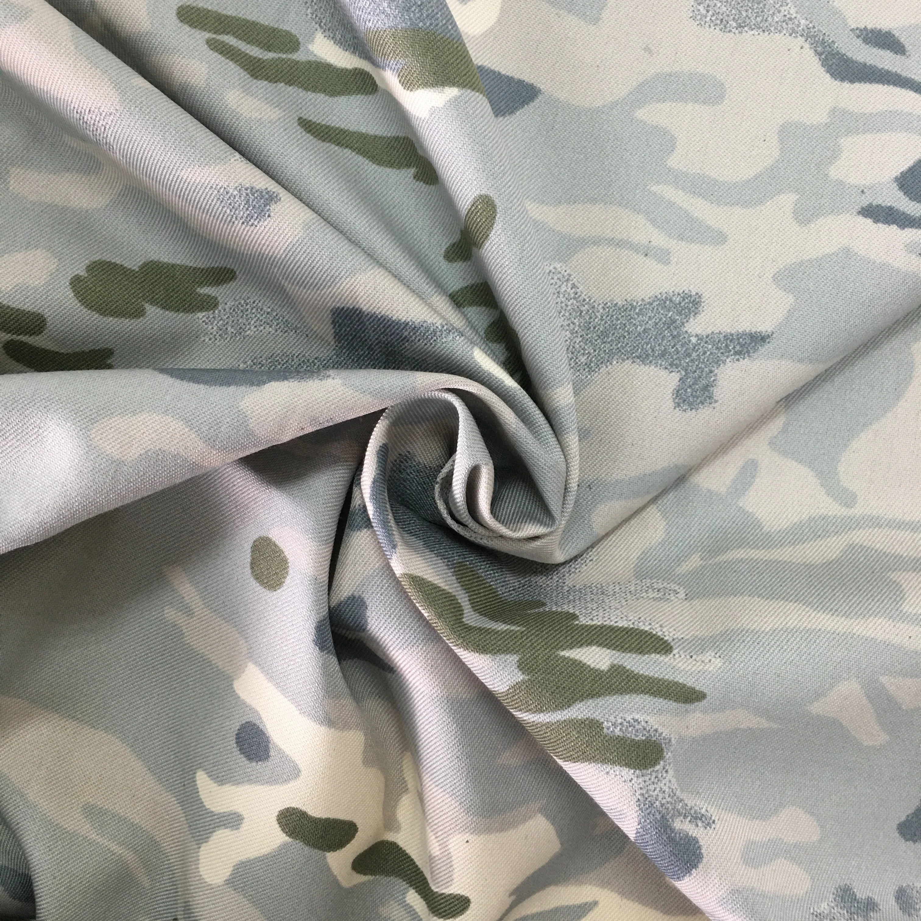 Factory directly breathable polyester printed camouflage fabric overall garment