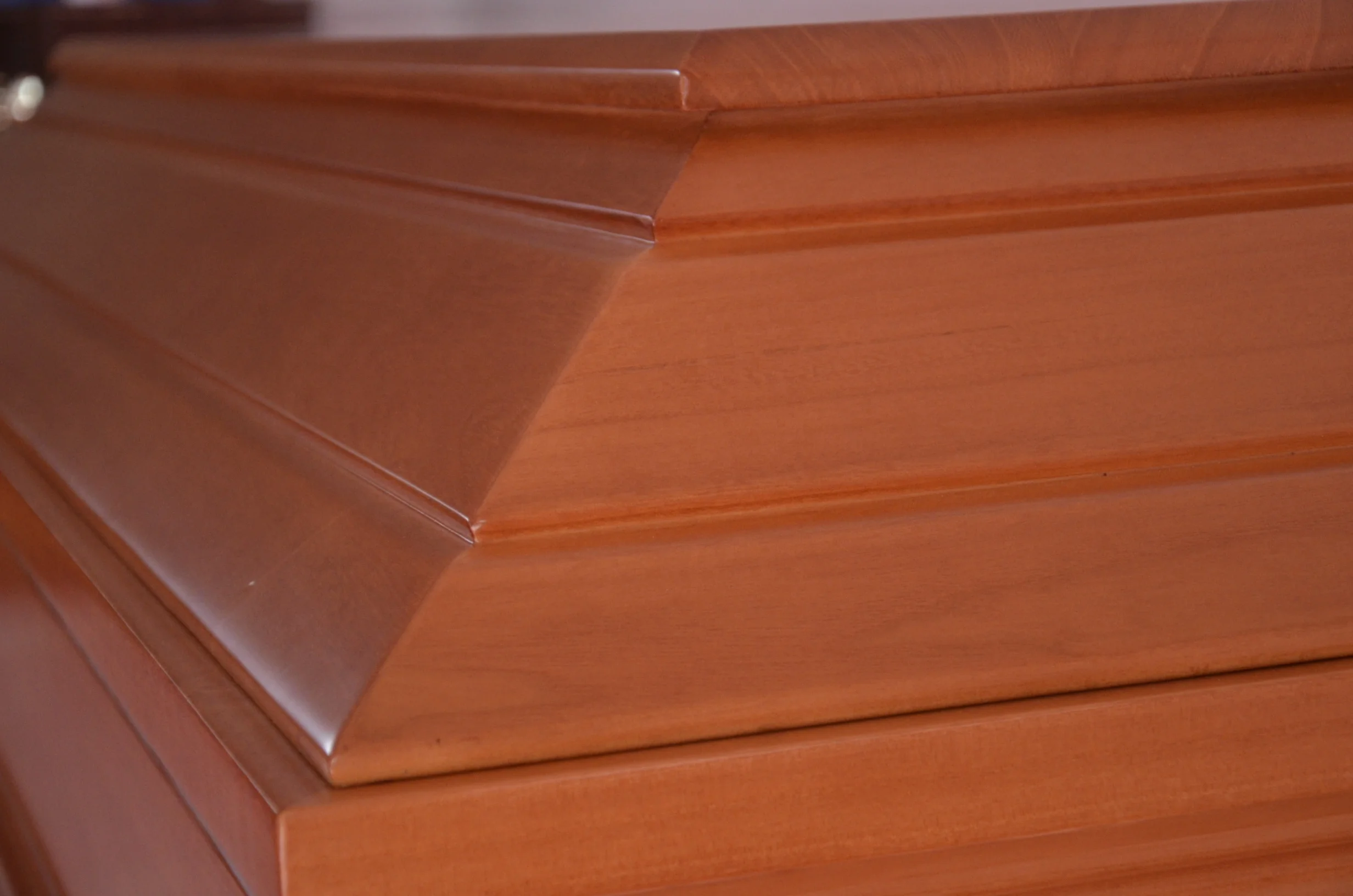 Wholesale solid wooden adult coffin for funeral