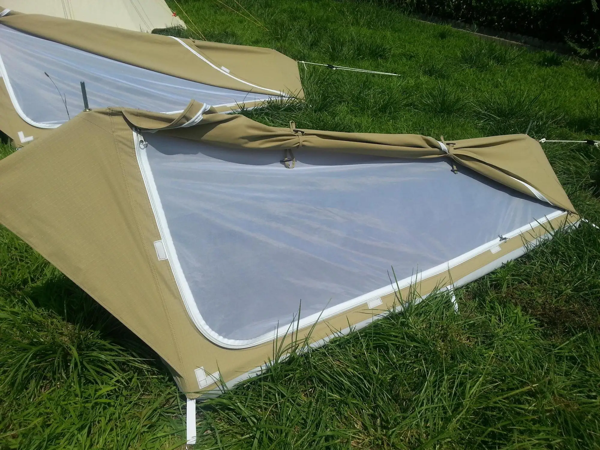 small type two pole swag tent for camping cotton canvas swag tent