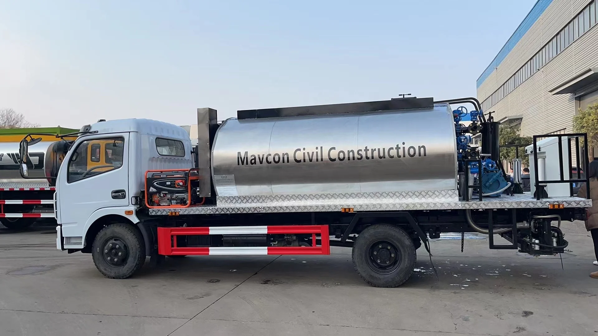 Dongfeng дорожное оборудование битум грузовик