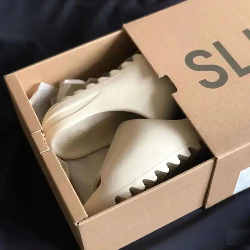 2024 Factory Wholesale EVA Slides High Quality Sand Color Slippers for Men & Women Waterproof & Anti-Slip for Summer & Winter