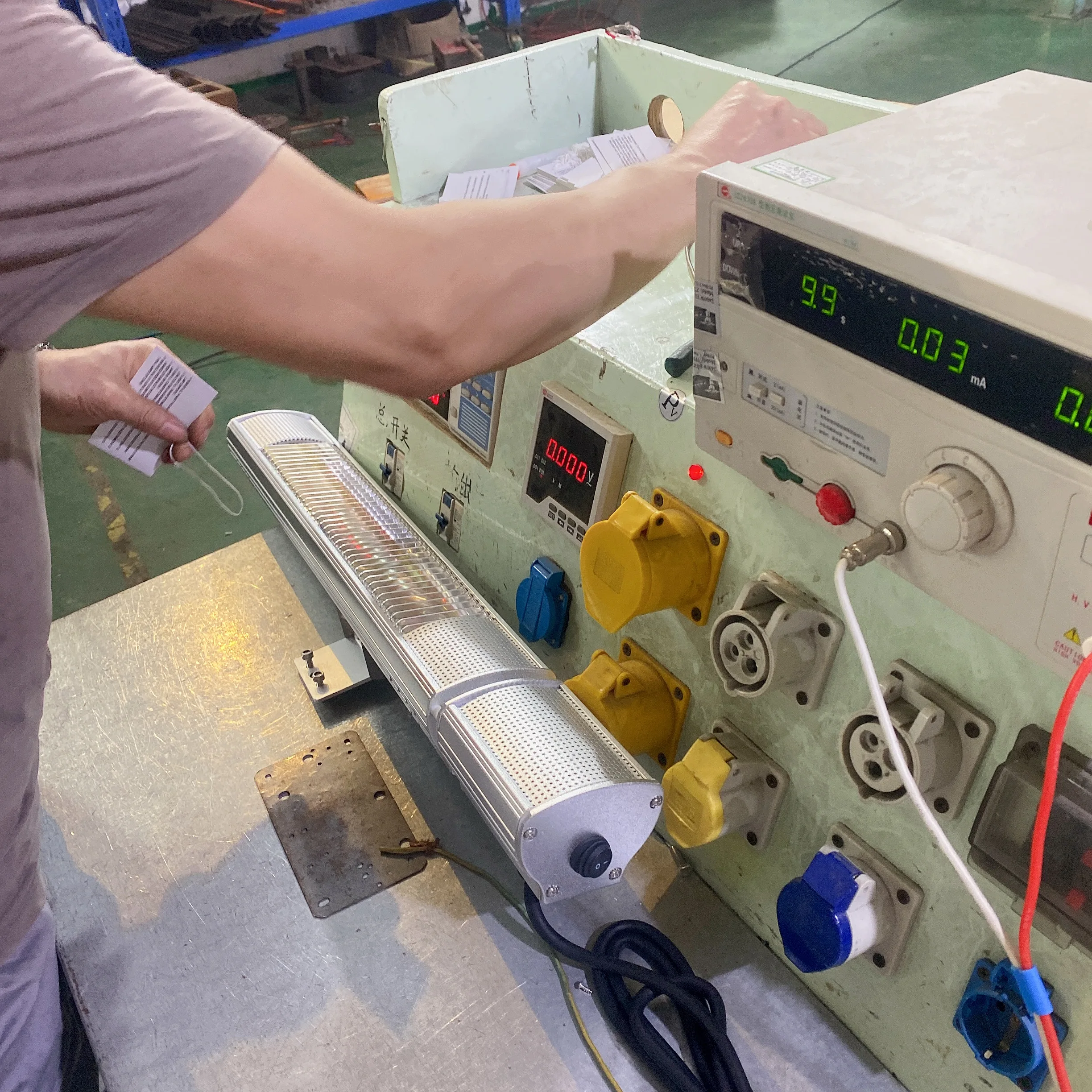 High Heating efficiency wall mounted infrared heater for outdoors