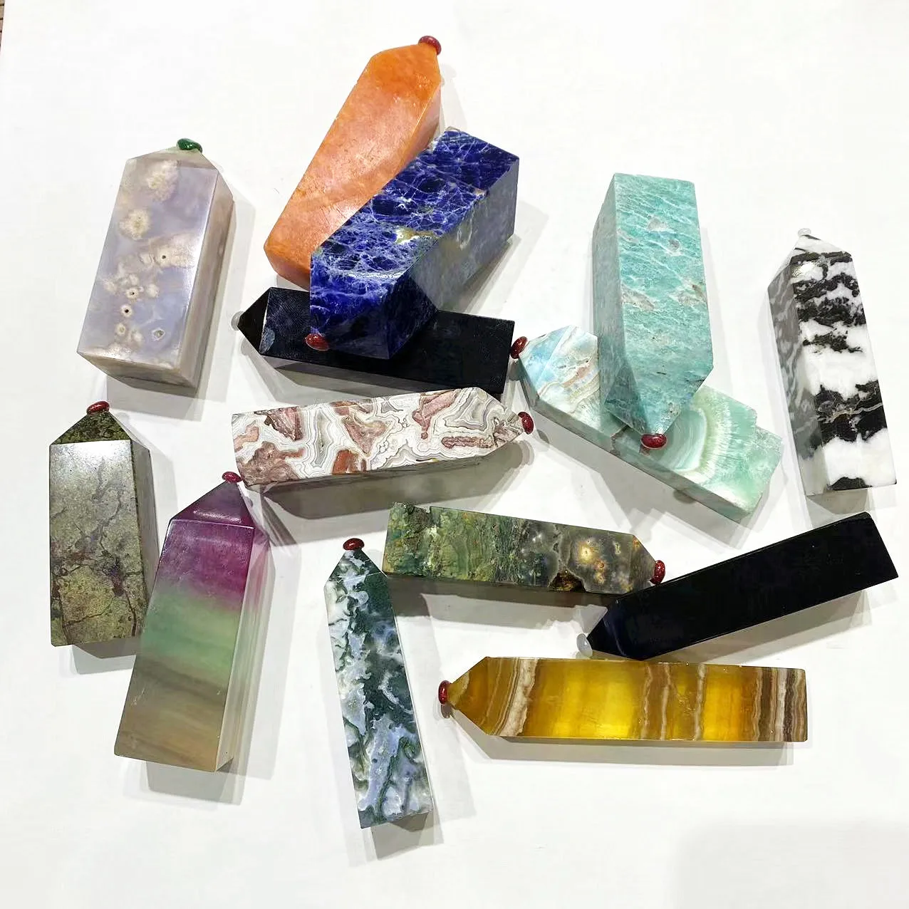 Natural Stones Energy Tetrahedron Crystal Point Agate Wand Quartz Obelisk Fluorite Tower Pillar for Decorate