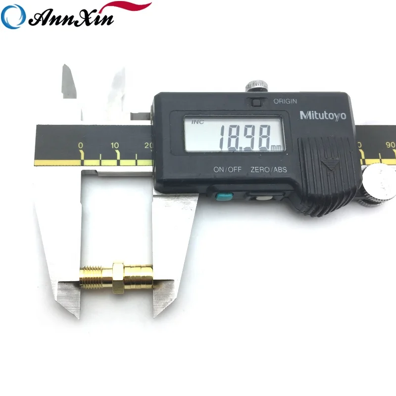  Гнездо SMA В гнездовой разъем SMB RF