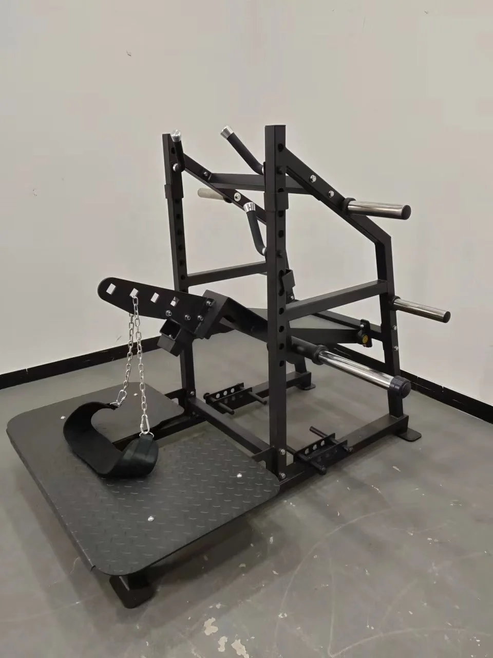 Hot Sale Fitness Equipment Plate Loaded Pit Shark Short Frame Hip Belt Squat Machine Belt Squat Body Weight Machine