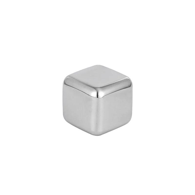 Custom Gift Box Set Bottle Shaped 304 Stainless Steel Ice Cubes Whisky Ice Stones Whiskey Chilling Rocks