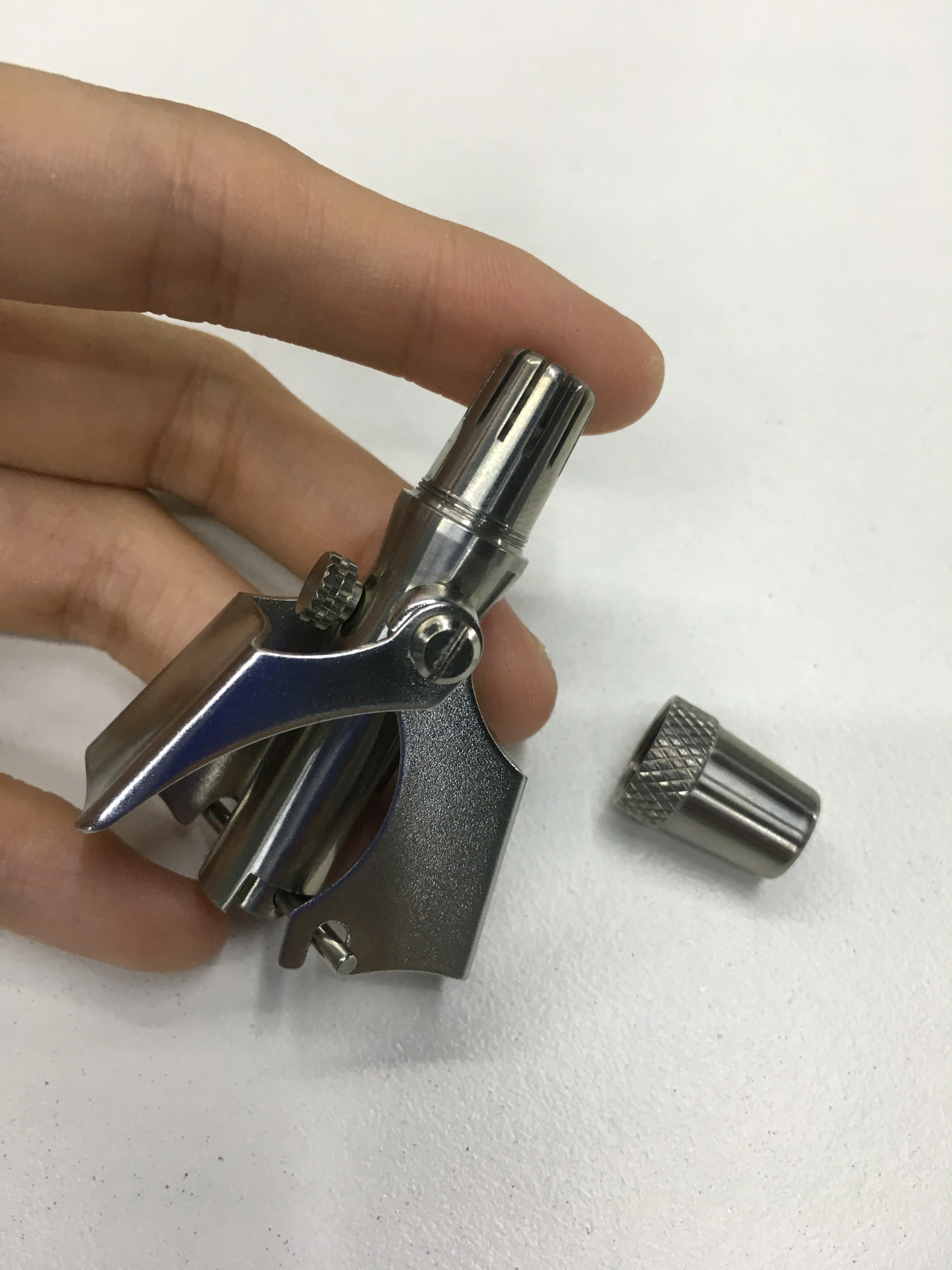 Модернизированный ручной Мужской микро-триммер для волос в носу из нержавеющей стали