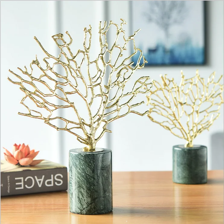 Manufacturers wholesale light luxury post-modern copper tree with green marble home decoration exquisite decoration