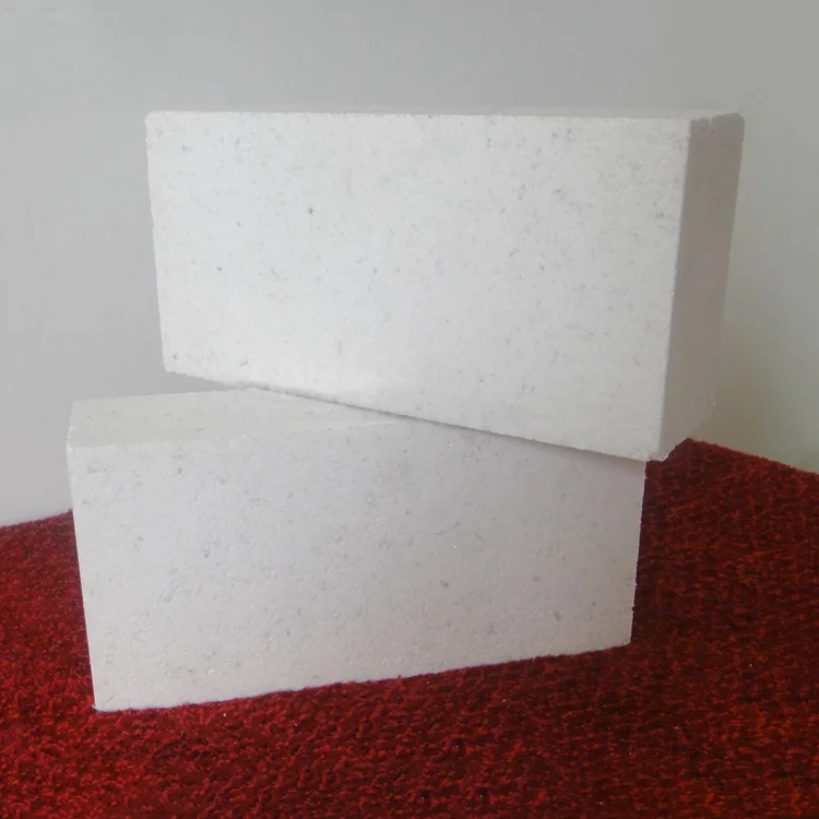 Henan Lite standard size corundum mullite standard size of fire brick