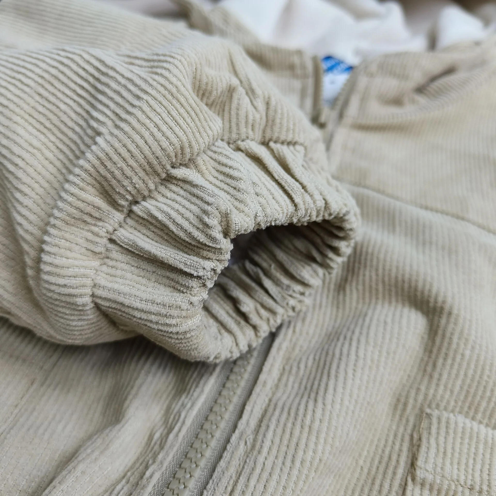 Top sales winter corduroy baby coat warm neutral kids jackets velvet baby hooded