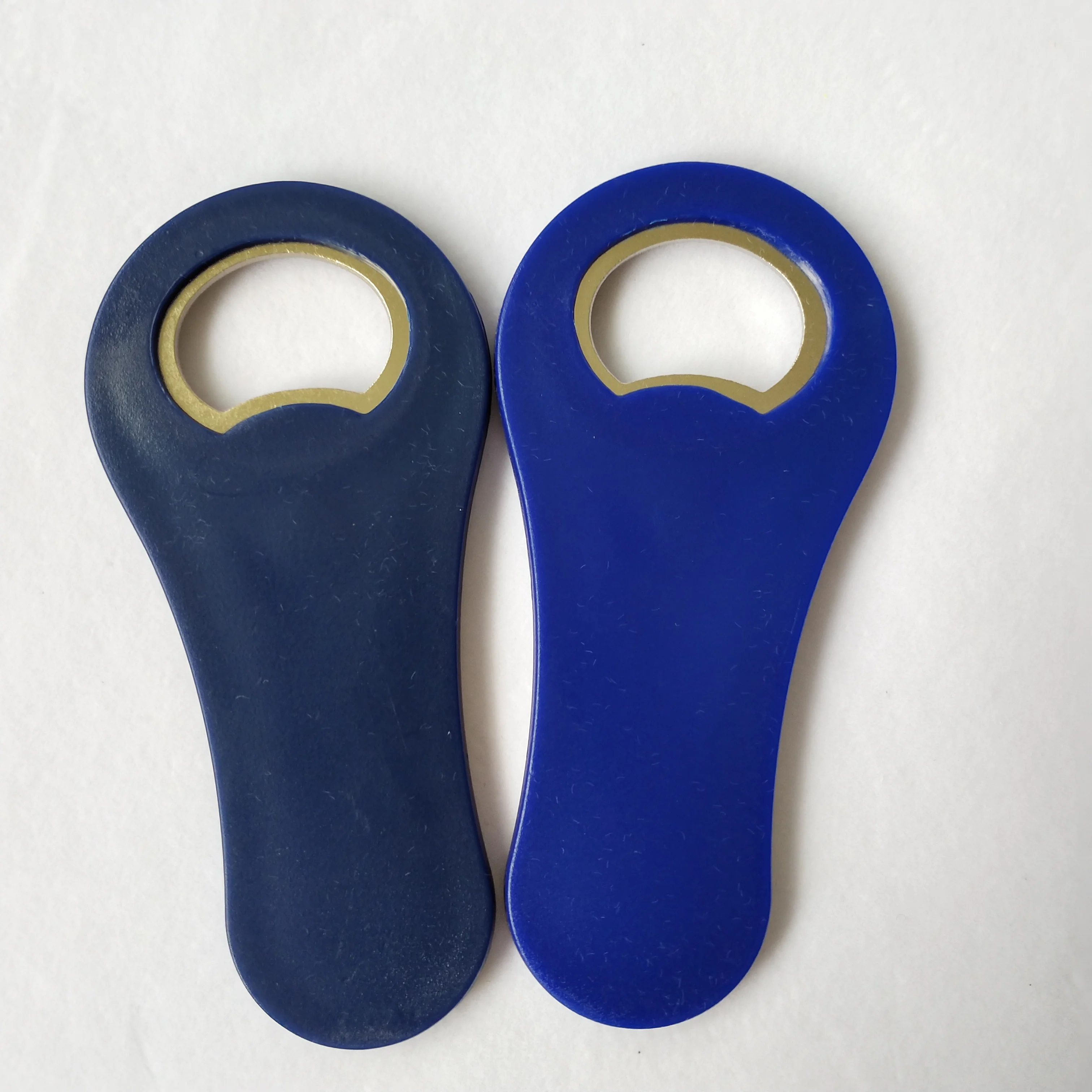 Магнитная овальная пластиковая открывалка для пивных бутылок