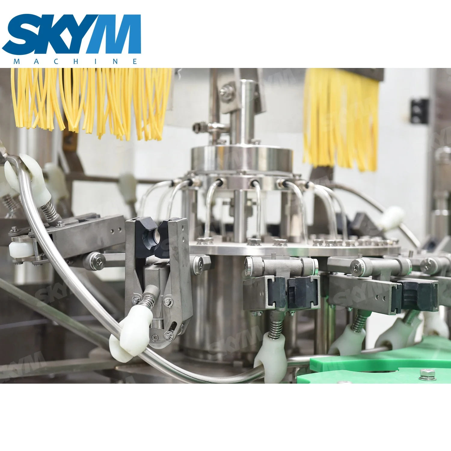 Complete glass bottle beer carbonated drink liquid filling machine