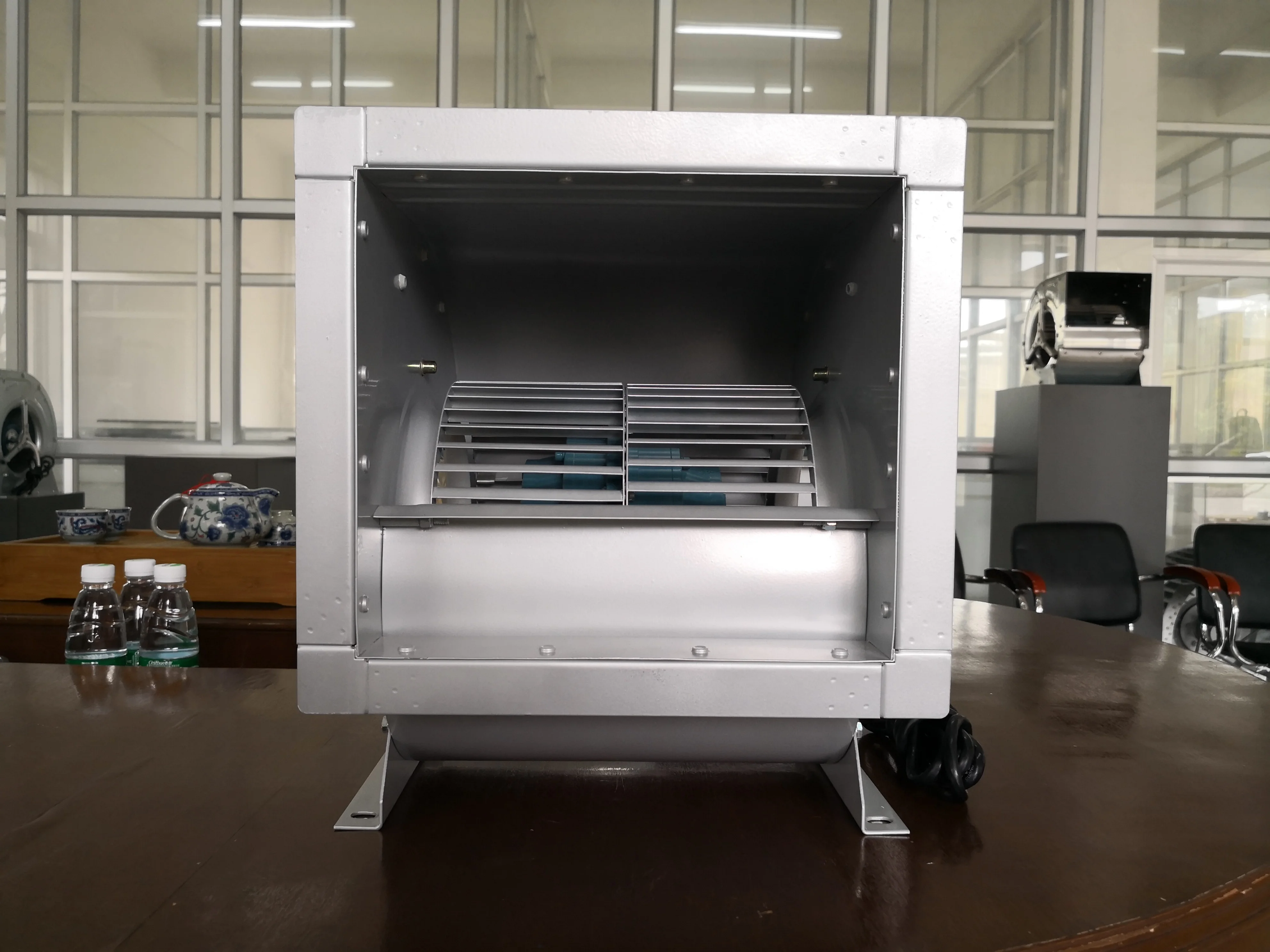 Manufacturer Medium Pressure Anti Wear Ventilate Centrifugal Fan for Exhaust Outer Rotor Centrifugal Fan China 200mm Duct Fan AC
