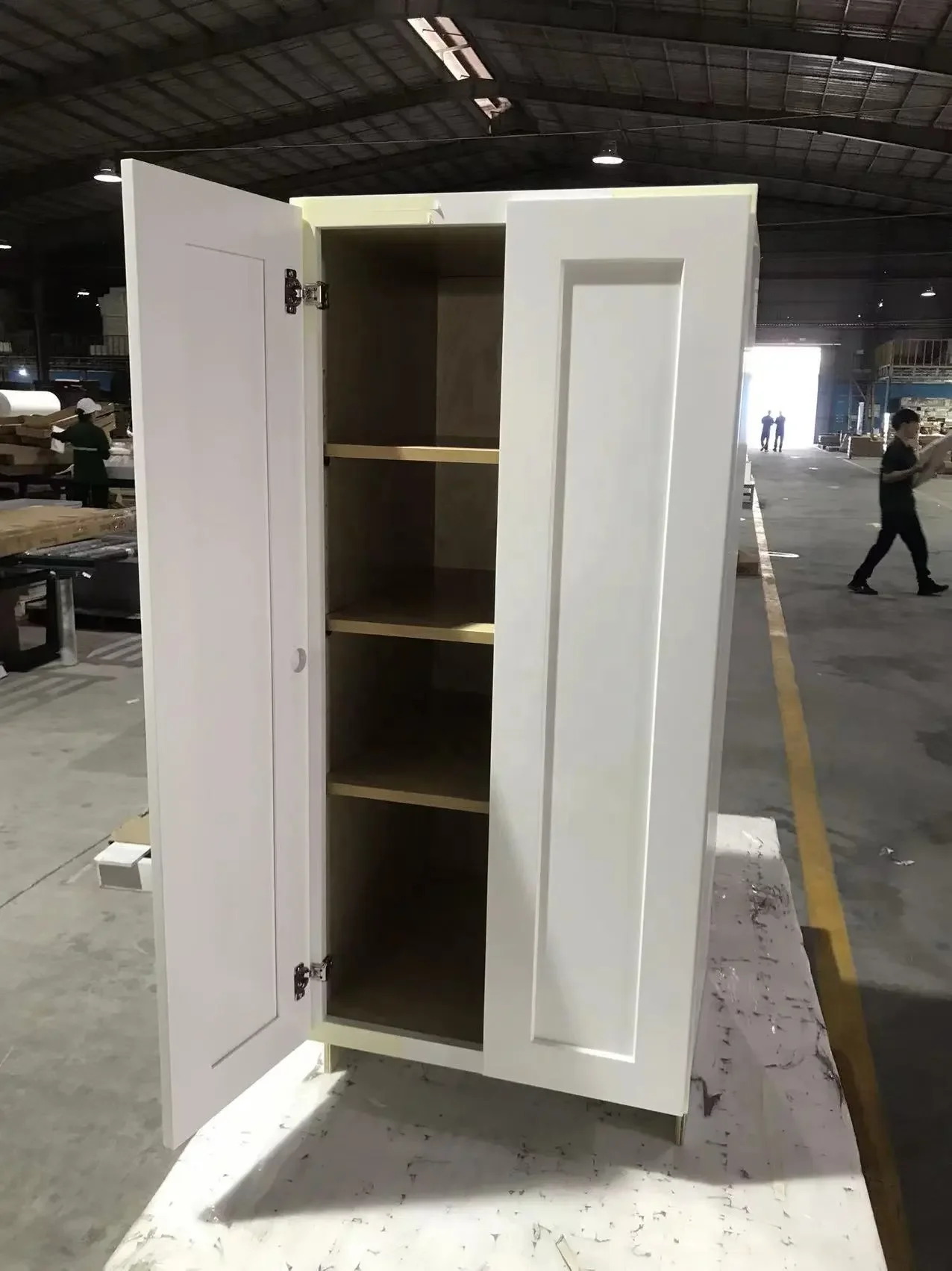 Sanyang Custom Modern Luxury Style Kitchen Cabinet Solid Wood MDF Lacquer Acrylic PVC Door Includes Sink Hinge Drawer Slide
