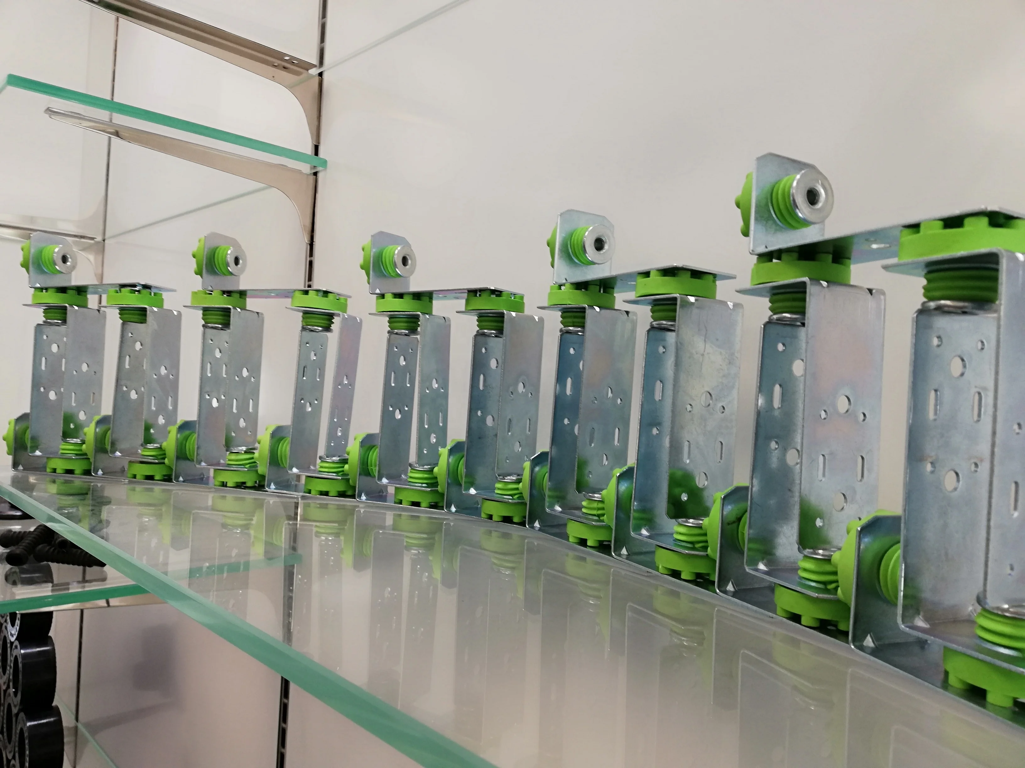 sound isolation clips