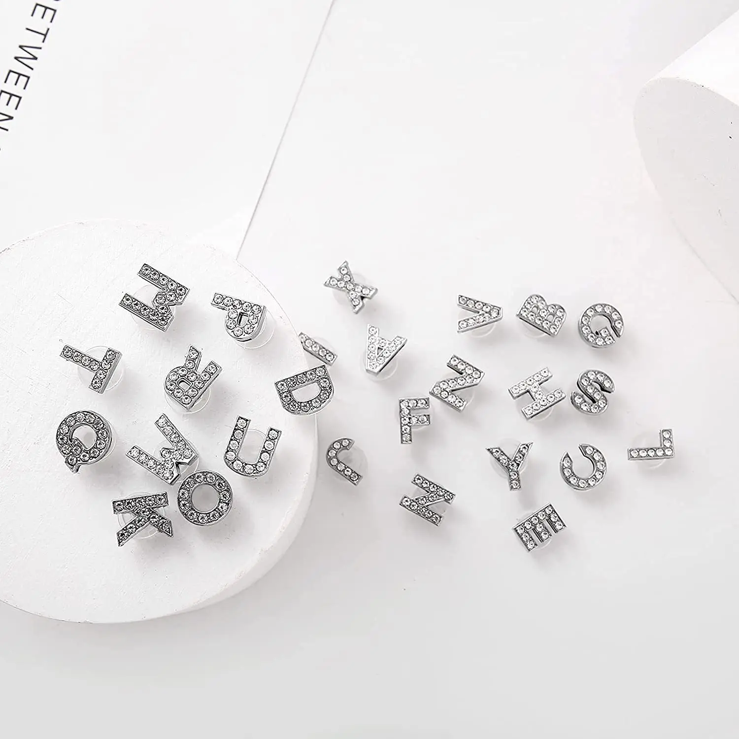 Hot sell Low MOQ pvc shoe decorations Singer series Decorations shoes charms For Wholesale rubber pvc clog shoe lace charms