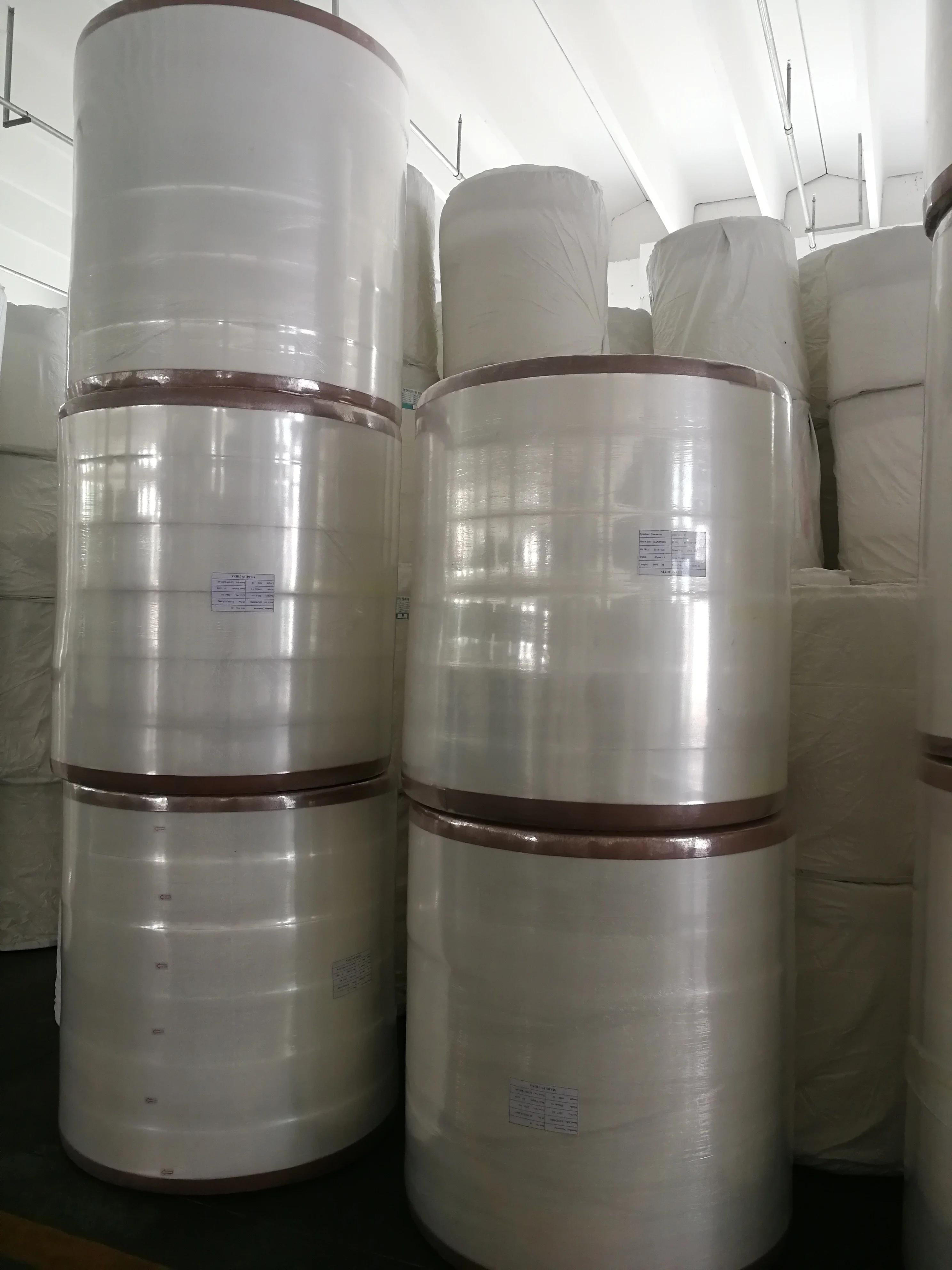 Factory supply best quality white spunlace nonwoven fabric raw materials