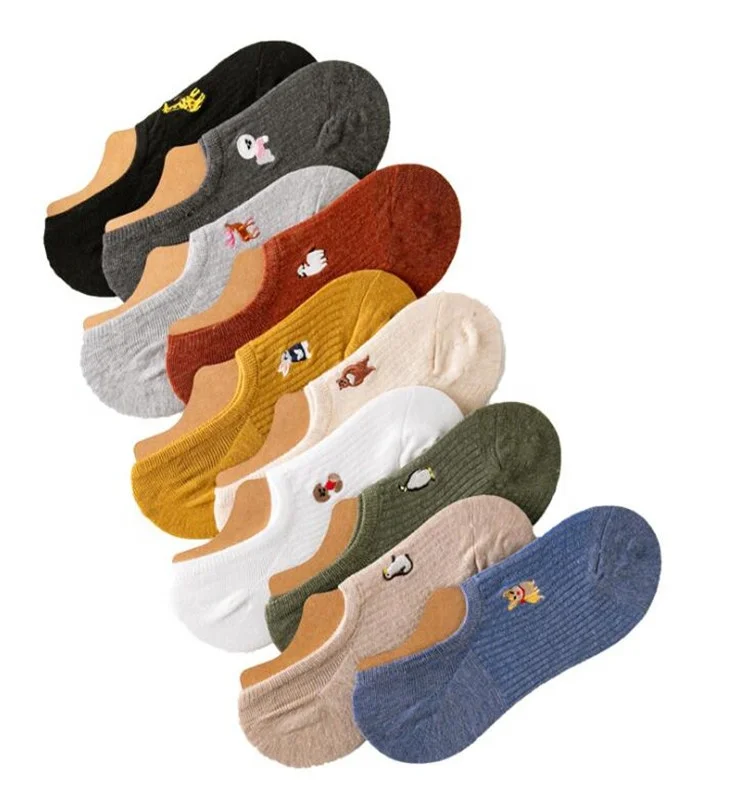 Custom logo animal embroidered women designs socks silicone anti slip no show invisible socks