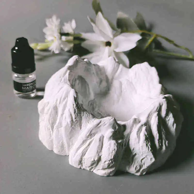 round Fragrant Stone Household Indoor Fire-Free Fragrance Essential Oil Aromatherapy Gypsum Candle Car Decoration