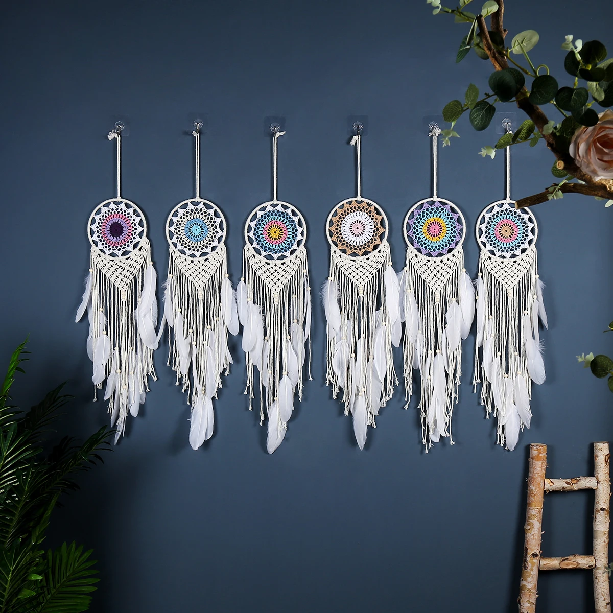 India Style Wall Art Woven Flower  Dream Catcher for Home Decoration Macrame Dream Catcher with Tassel