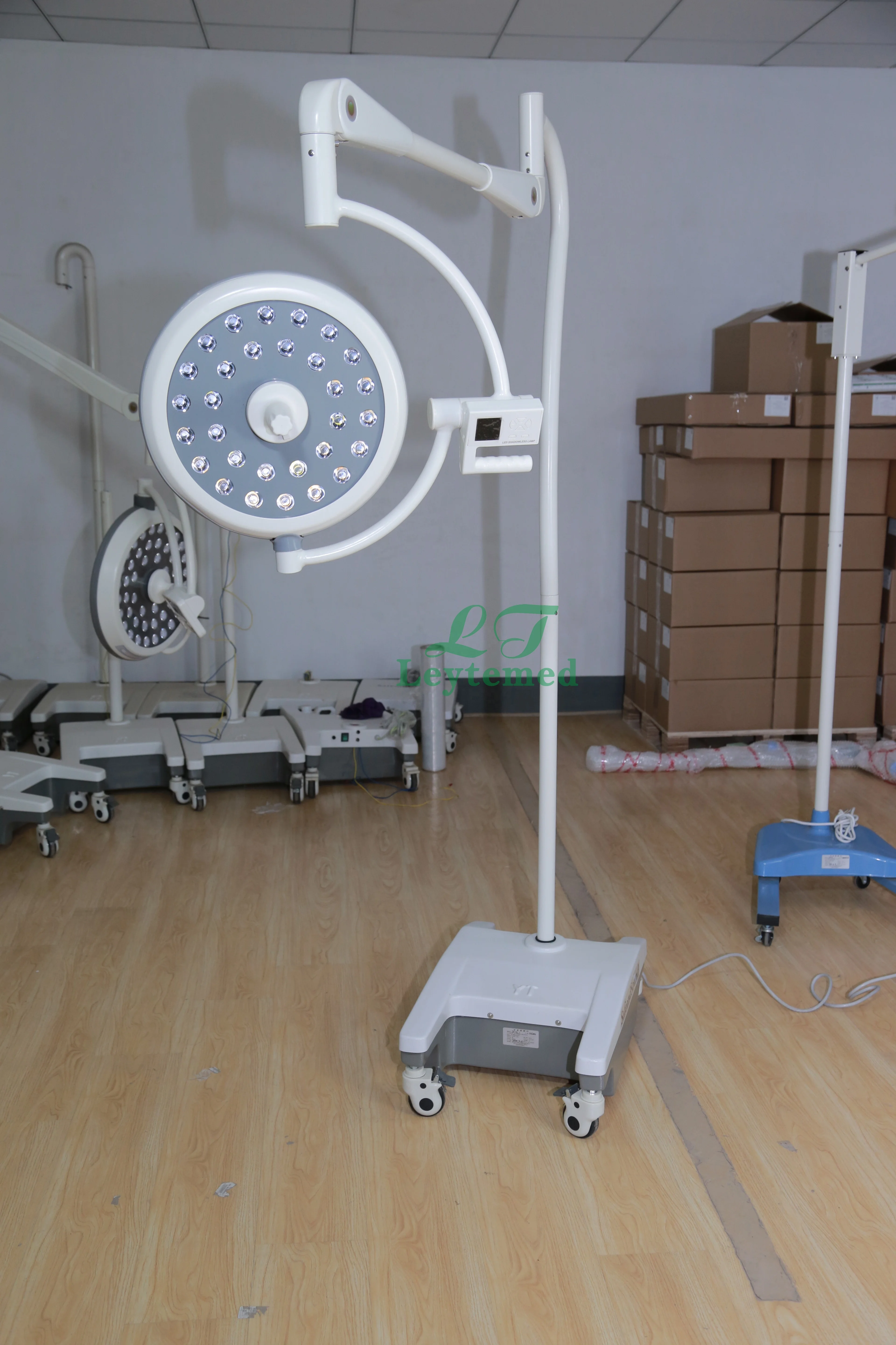 LTSL36B China Manufacture Vertical LED Shadowless Operating Light Mobile Operation Lamp