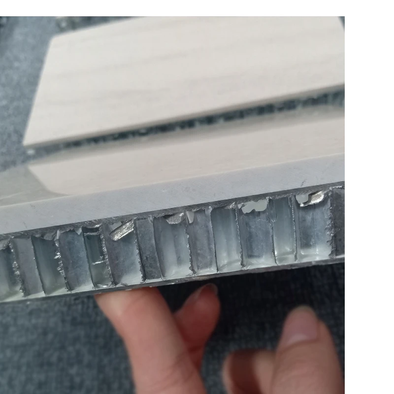 Композитная алюминиевая сотовая панель из натурального кремового камня для облицовки стен