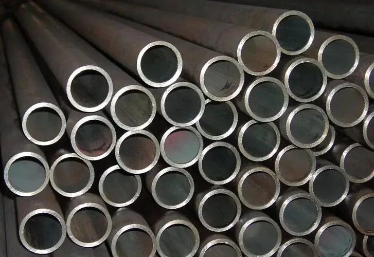 High precision ASTM Gas and Oil Tube Round Carbon Pipe Black Iron Used For Petroleum Pipeline Seamless Steel Tube