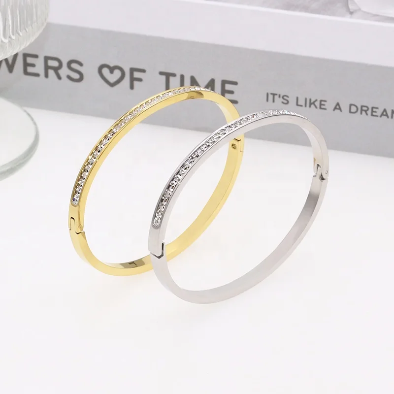 High Quality PVD Electroplated Stainless Steel Full Sky Star Zircon Bracelet Waterproof and Sweatproof Simple Trendy Design