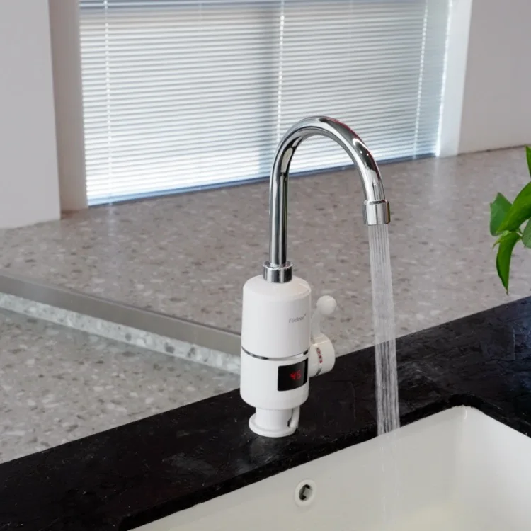 HOT SELLING  Instant Tankless Hot Water Heater Fast Heating Tap Electric Faucet Water Kitchen Faucet