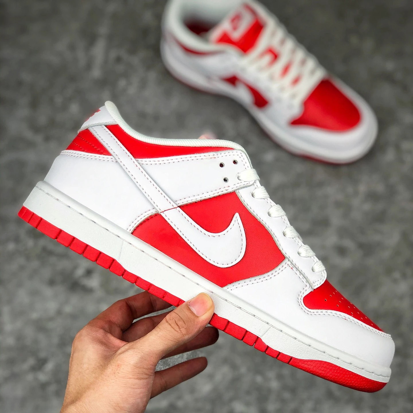 Srock X Most Popular OG 2021 New Color Championship Red Unisex Sneaker Nike SB Dunk Low Men Shoes