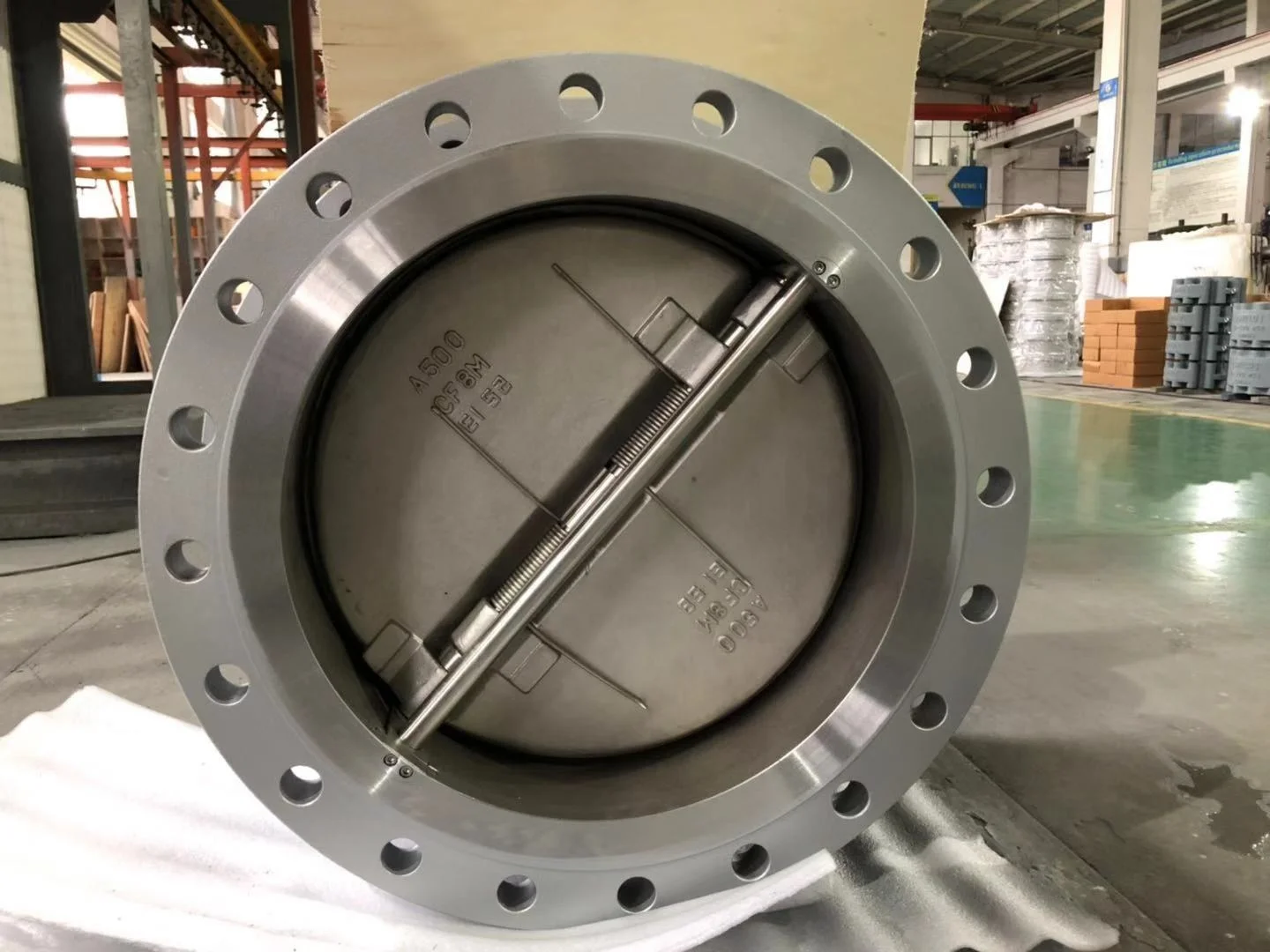 SS WCB DN1000 PN40 double-leaf flanged dual plate check valve